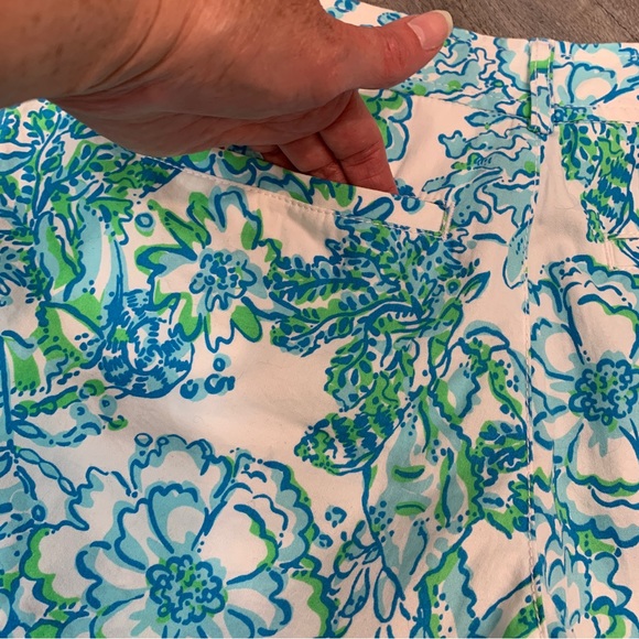 Lilly Pulitzer Buttercup Shorts Lobster Blue - 2 - Picture 5 of 11